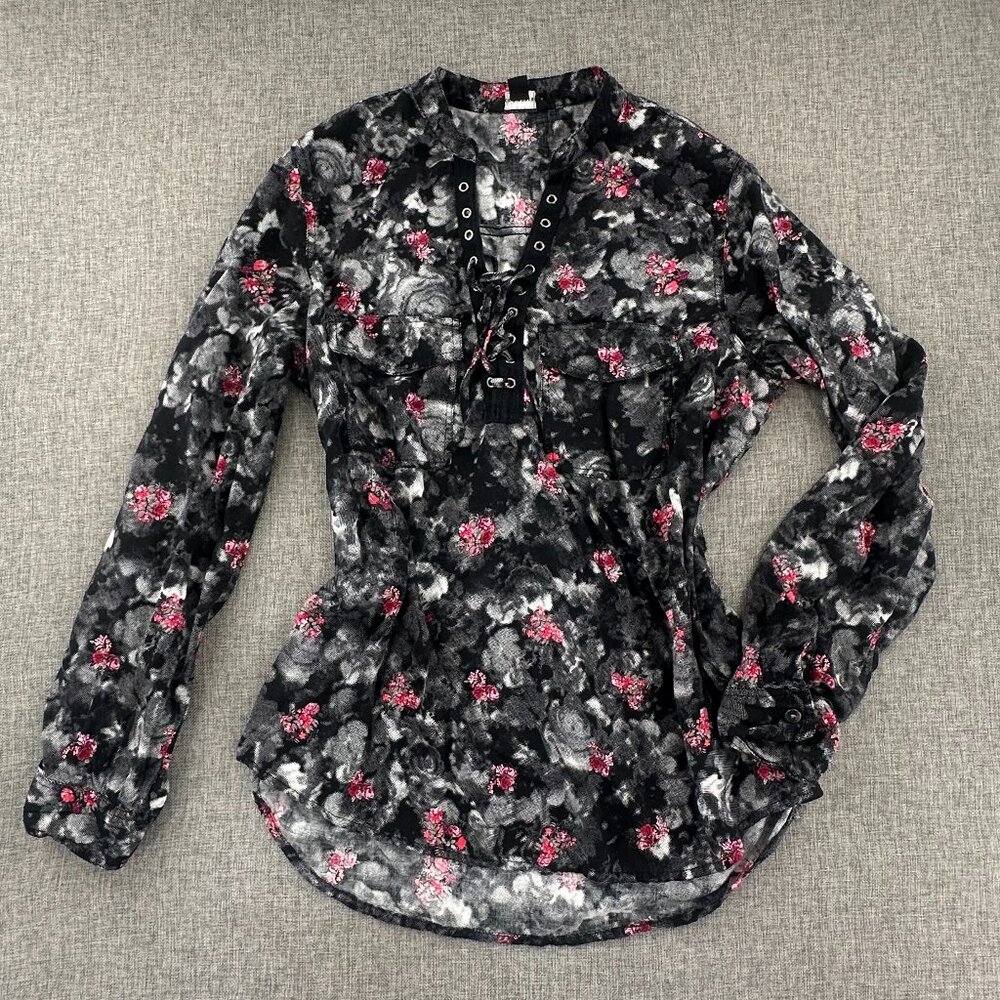Rock & Republic Mesh Top Floral Medium Lace Front Medium Long Sleeve Black pink‎
